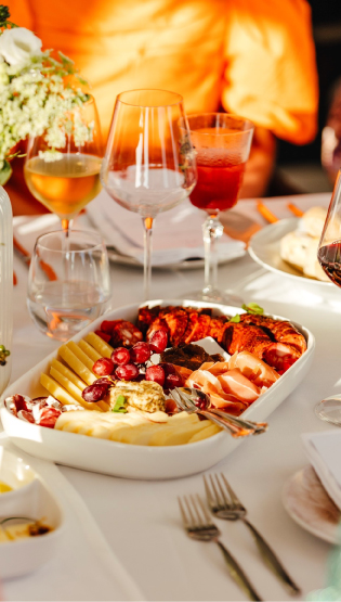 Fresh fruit waiting to be served