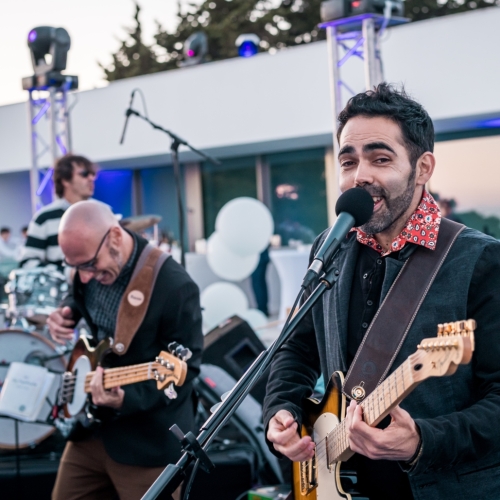 Singer at wedding